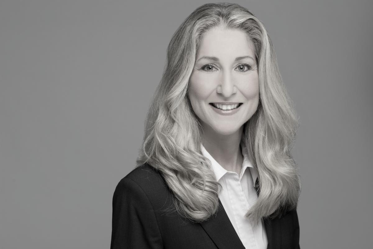 tiffani bova | Meet Top Sales Leaders From Salesforce, Accenture, ADP & Caesars | sales leader | sales team leader